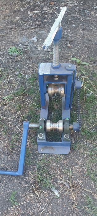 Трубогіб ,профелегіб,трубозгинач металевий