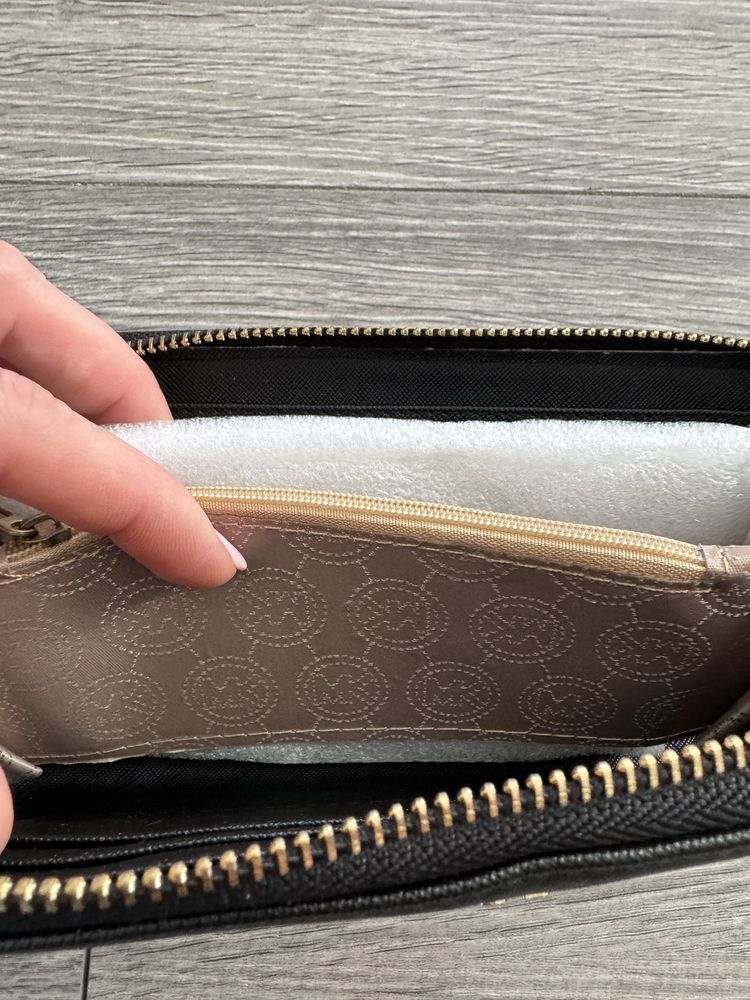 Nowy portfel jak Michael Kors