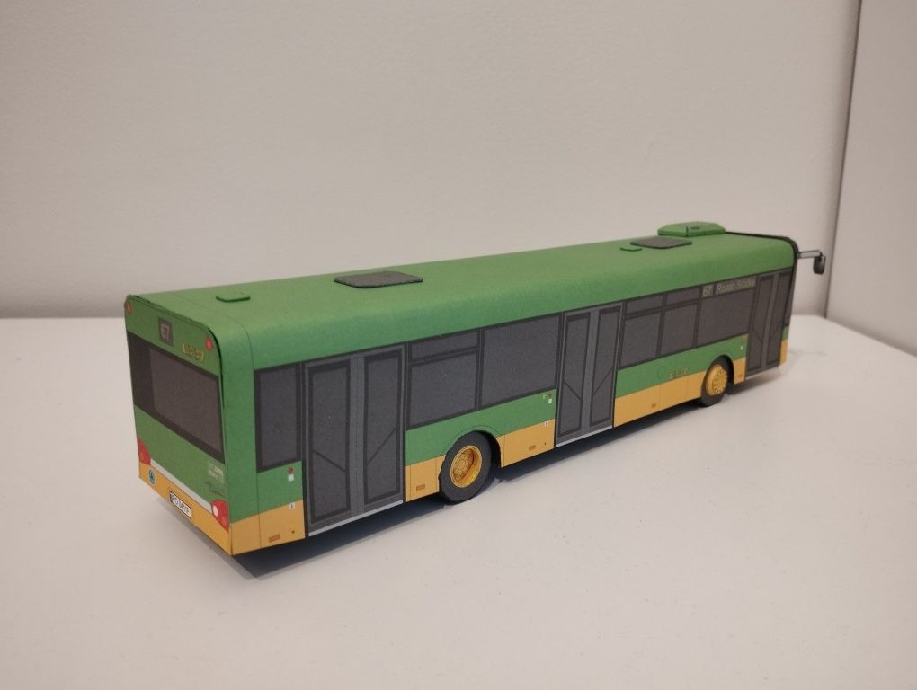 Model kartonowy duży autobus miejski MPK Poznań Solaris Urbino 12 dług