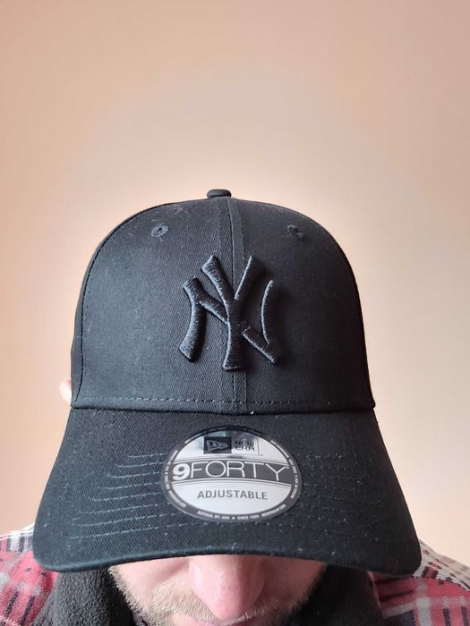 Кепка нова привезена з Польщі