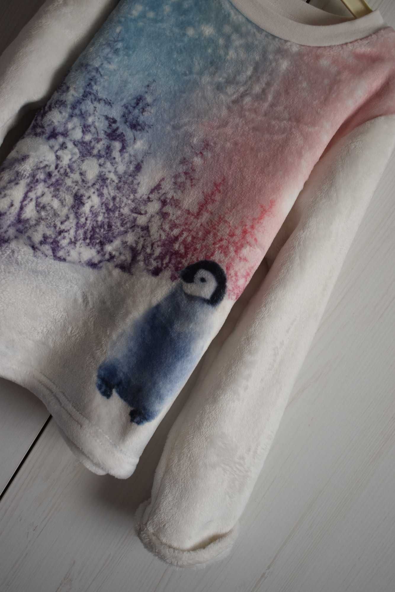 Bluza 122 polarowa pluszowa piżama ciepła nadruk zimowa świąteczna C&A