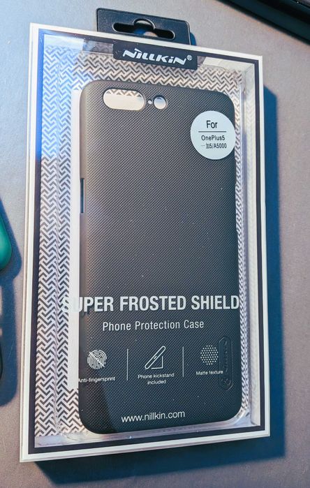 Nillkin Super Frosted Shield do Oneplus 5 + gratisy