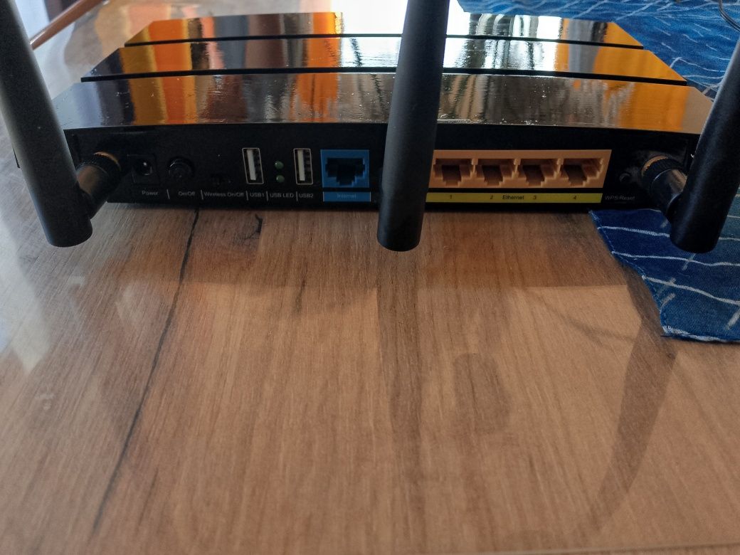 Router TP-LINK wdr4300 openwrt