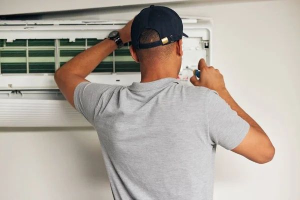 Продажа кондиционеров, установка, ремонт, пайка труб, чистка, заправка
