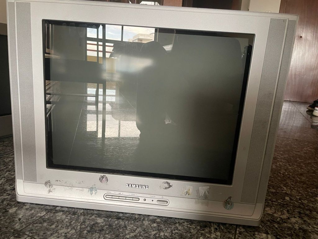 Televisão antiga Samsung