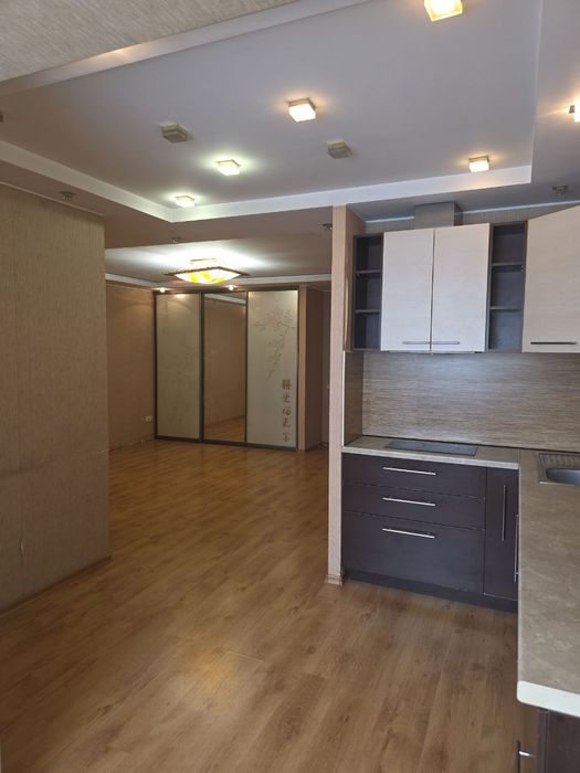 Продам 1к квартиру Минина Шнеерсона автономна Поля низ