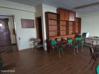 Espaço amplo para arrendamento