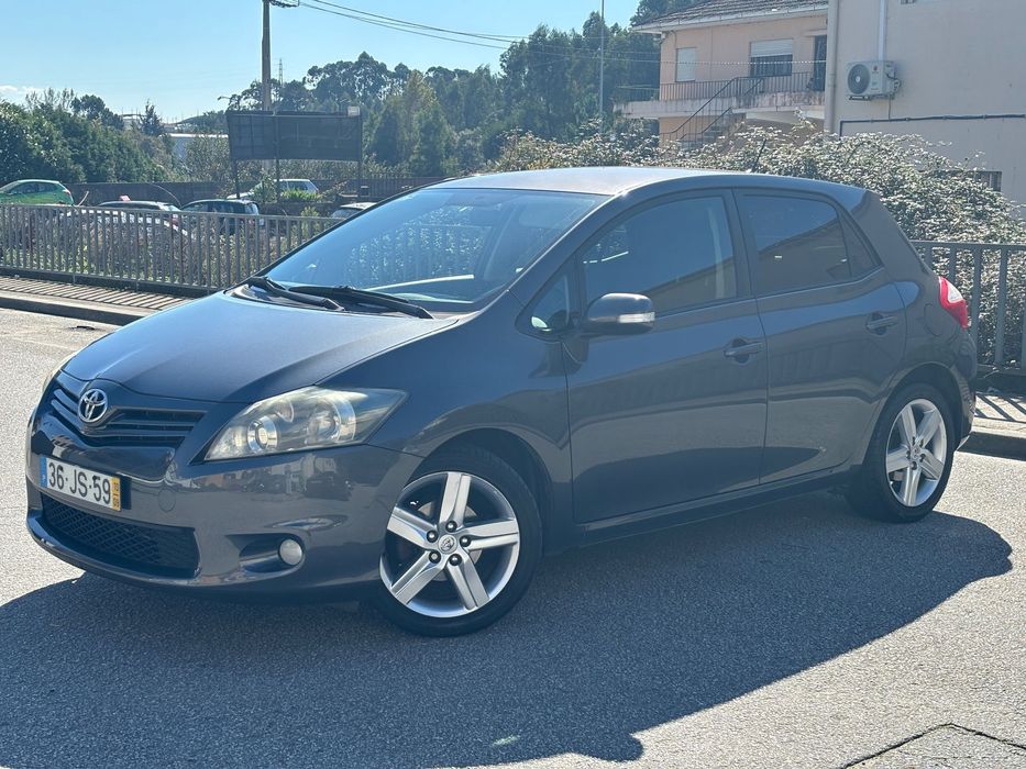 Toyota Auris 1.4 D-4D Exclusive+P.Sport