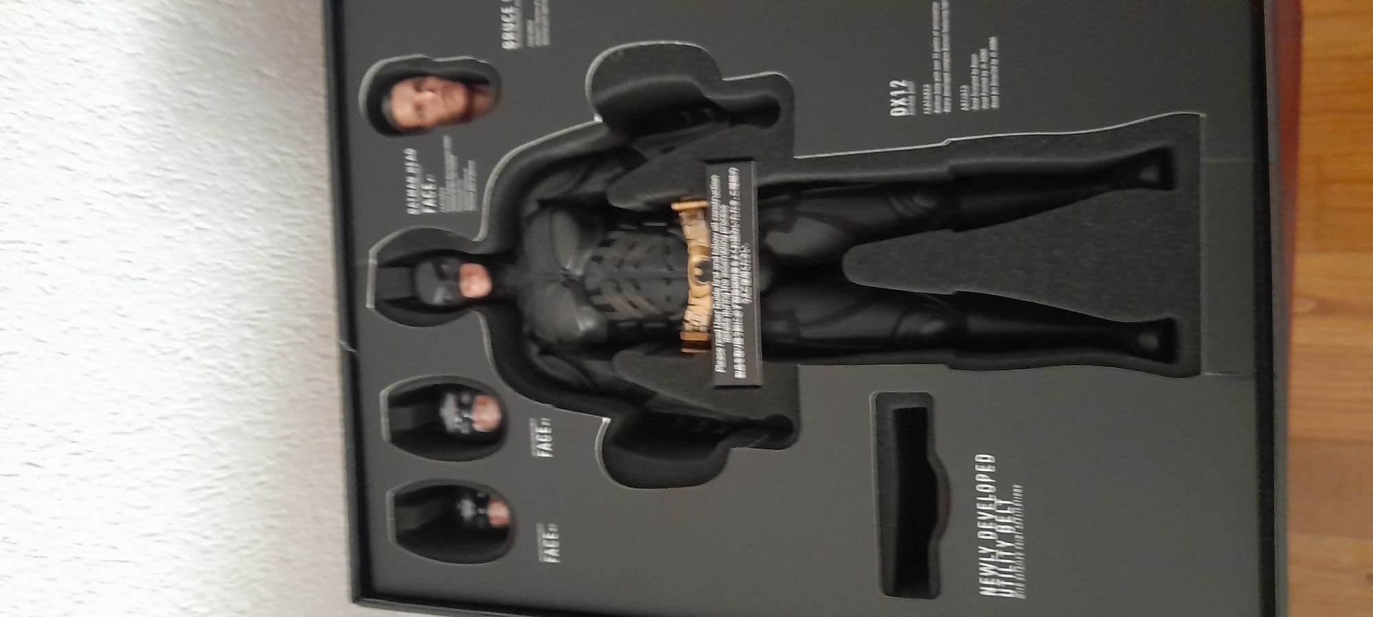 Batman dark knight  rises  hot toys 1/6 sideshow novo