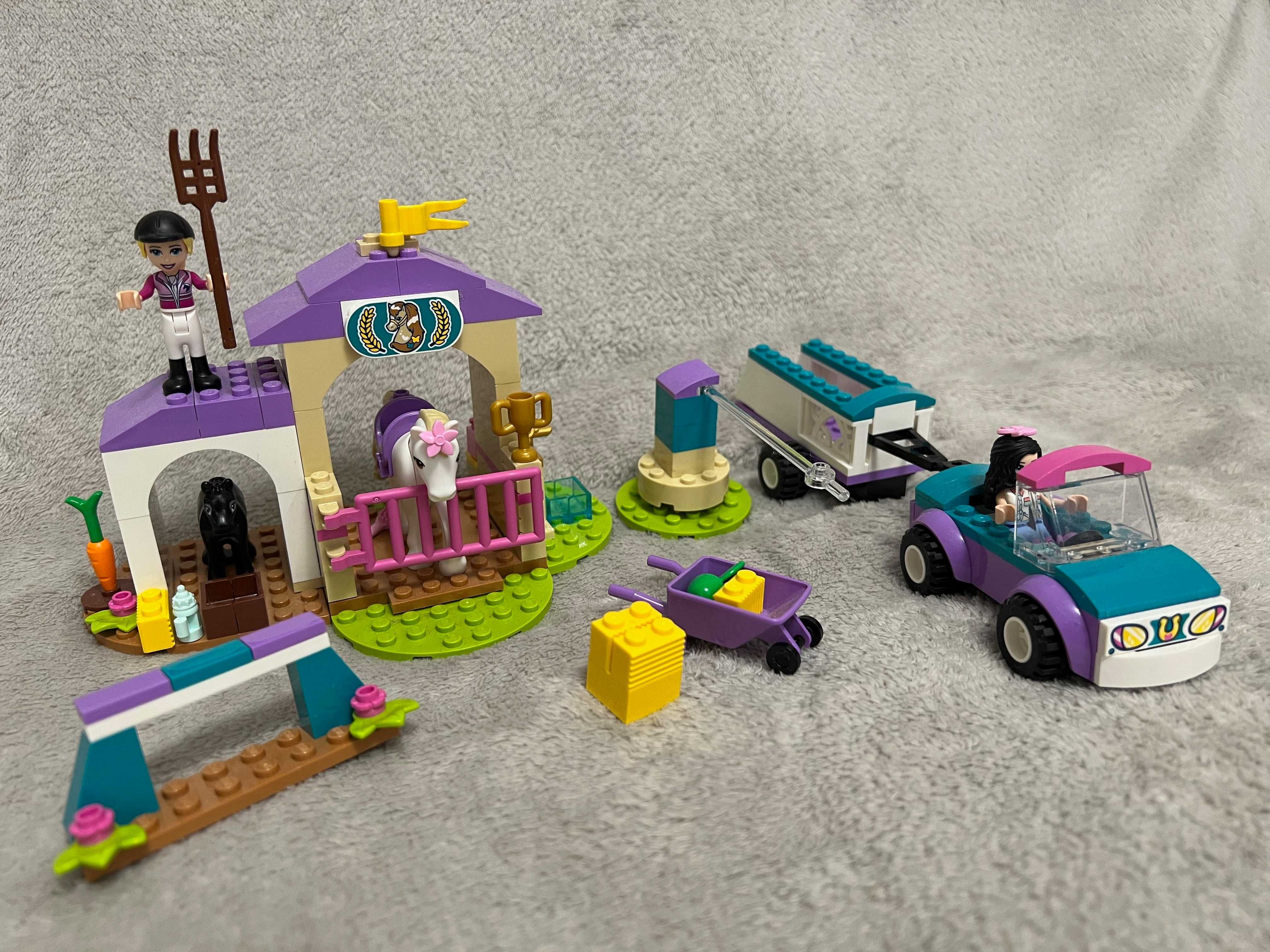 Конструктор Lego Friends Тренування коней і причеп 148 деталей