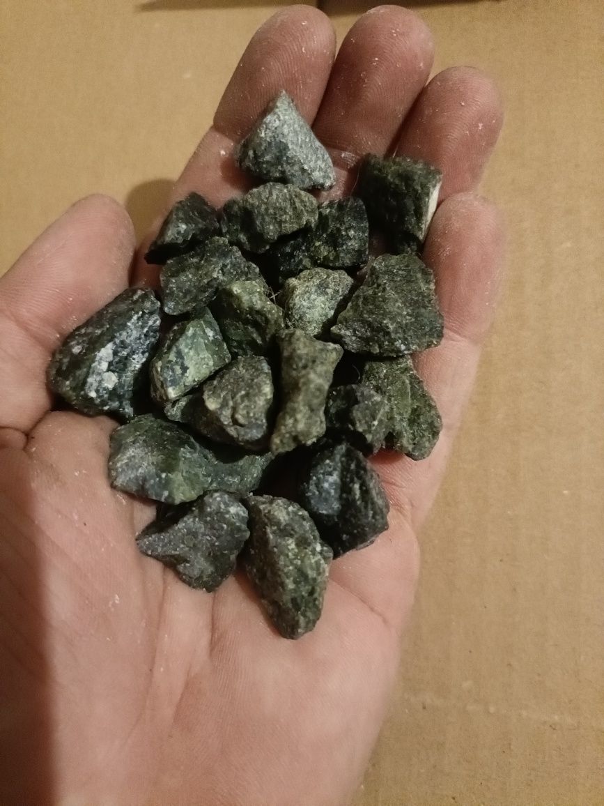 Kamień ozdobny zielony serpentynit green 11/16 granit nie otoczak
