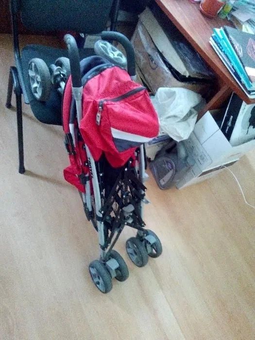 Прогулочная детская коляска Baby Design Travel.