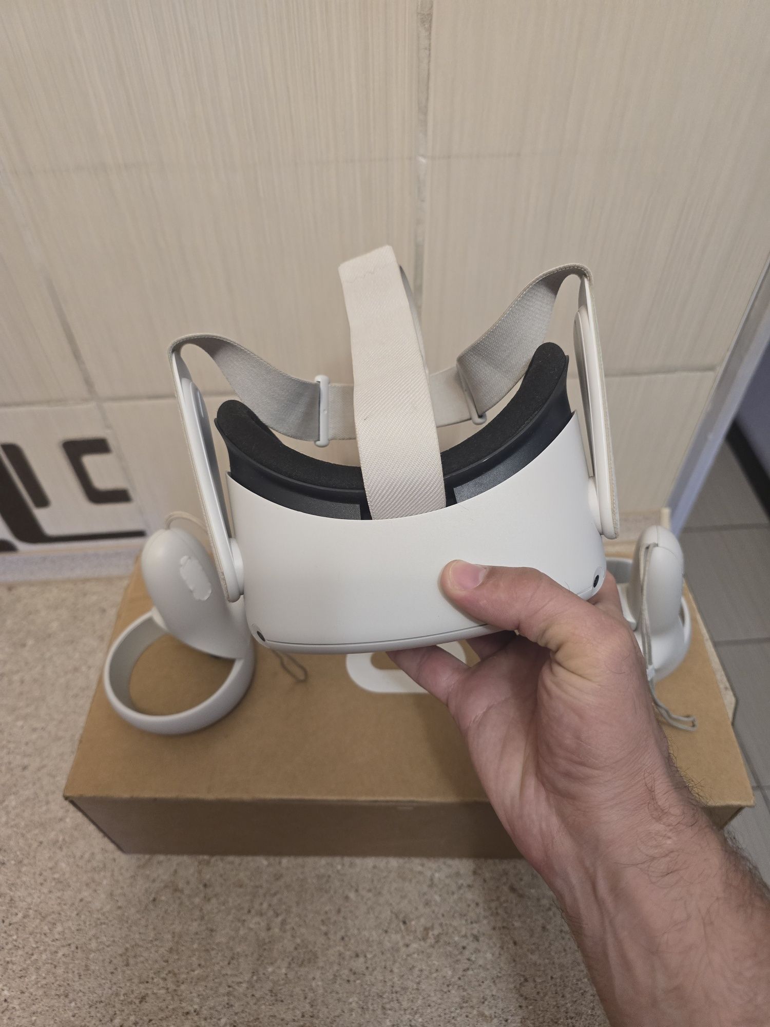 Окуляри віртуальної реальності Meta Oculus Quest 2 256 Gb