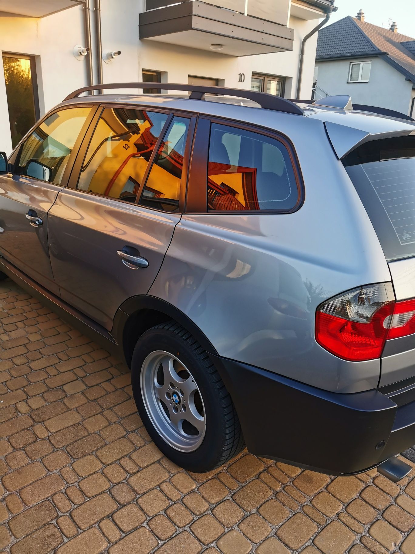 Bmw x3 e83 2.0b +lpg