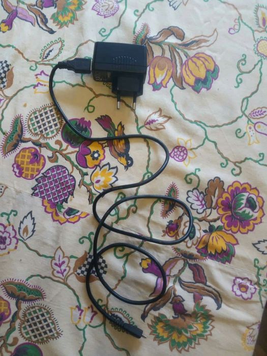 Cabos e carregadores