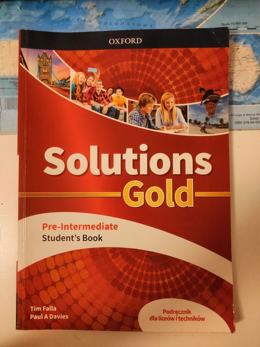 Solutions gold pre-intermediate