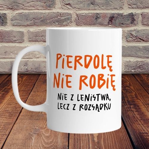 Kubek z napisem grafiką