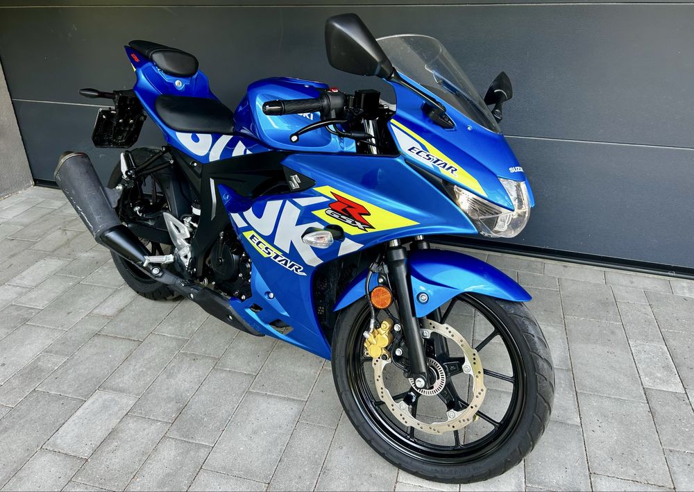 Suzuki GSXR 125 rocznik 2022 przebieg 3755km kat. A / B