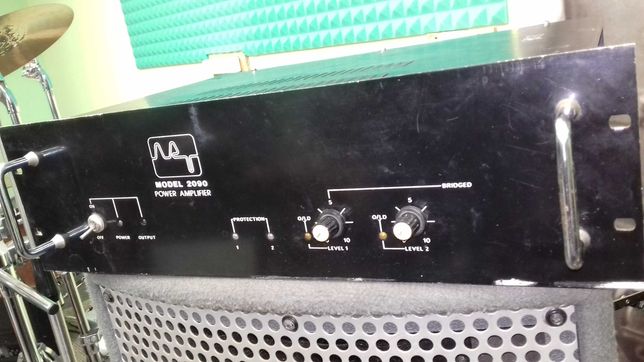 Підсилювач естрадний 250W  (оконечник) Power amplifier модель 2090