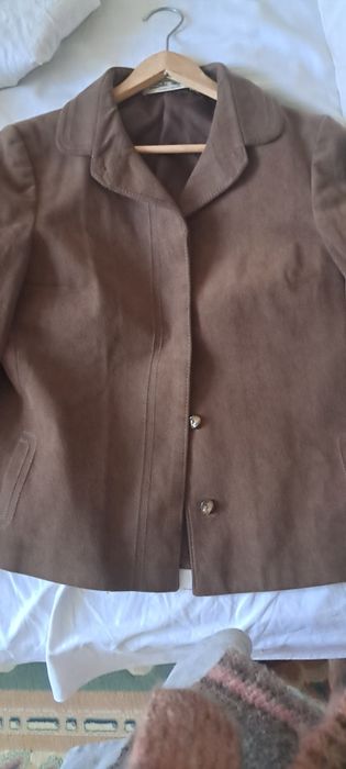 Żakiet welurowy nowy, w ładnym czekoladowym kolorze, rozmiar 48