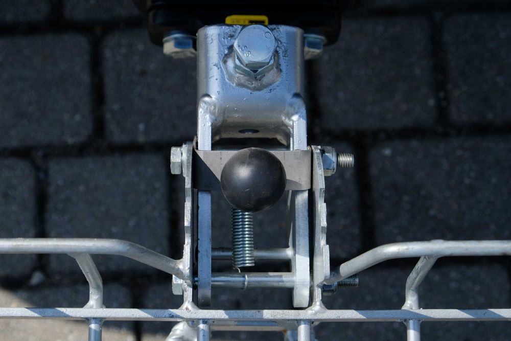 Bagażnik zewnętrzny samochodowy na hak, Kosz transportowy