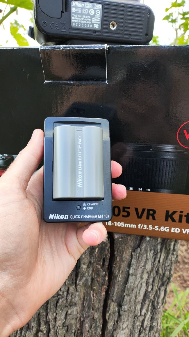 Nikon D90 Body+SD Карта,Зеркальний цыфровой Фотоаппарат,фотокамера