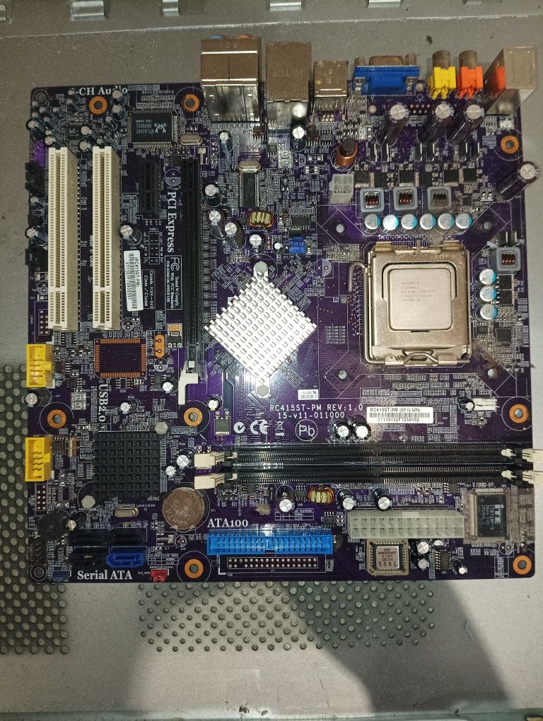 Retro płyta główna mATX rc415st-pm rev 1.0 + Intel Celeron D 360