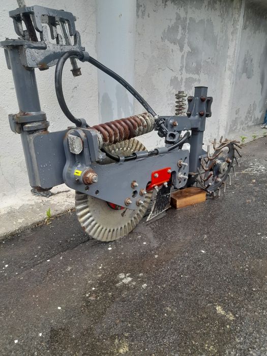 Секція для внесення рідких добрив