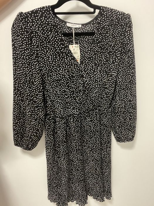 Reserved sukienka damska rozm 36 nowa z metka