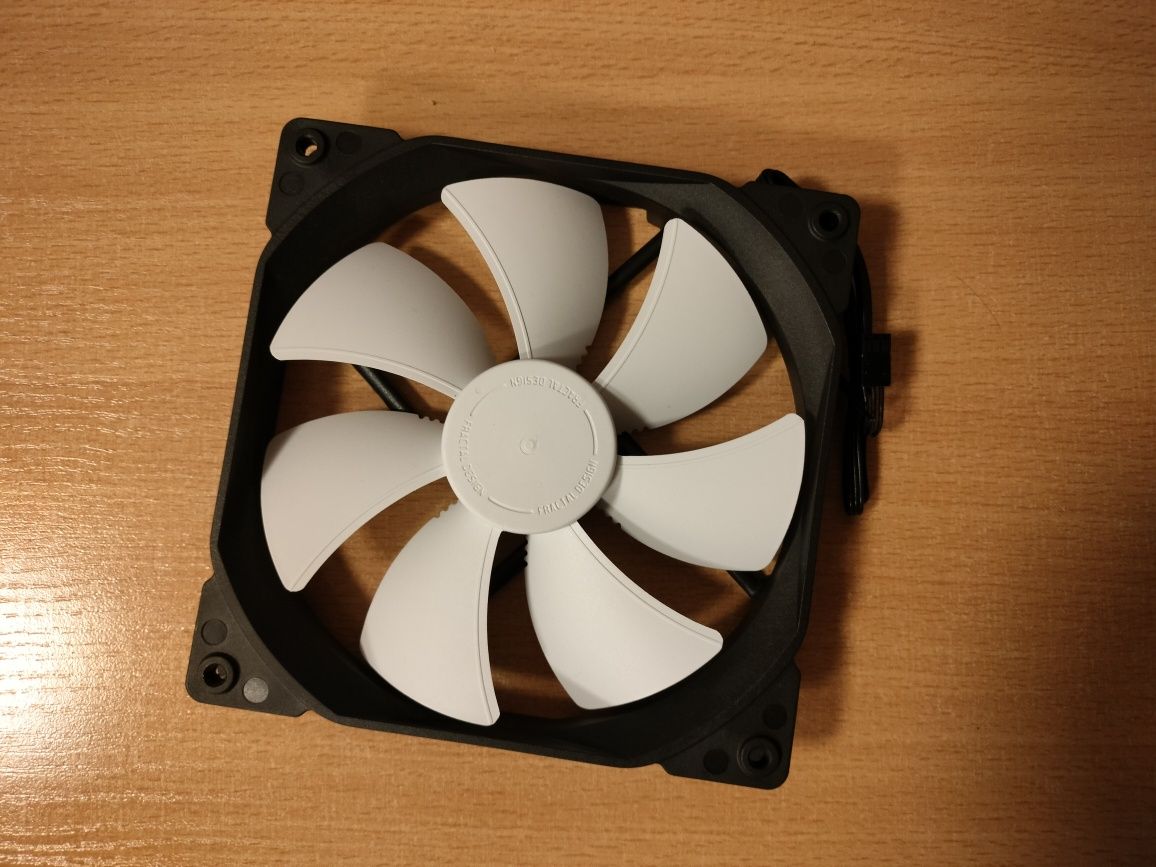 Wentylator Fractal Design GP14