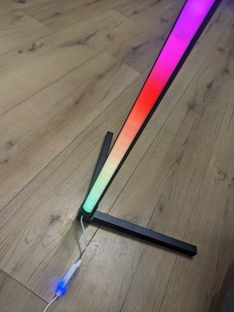 Розумна кутова лампа, RGB, блютуз, пульт