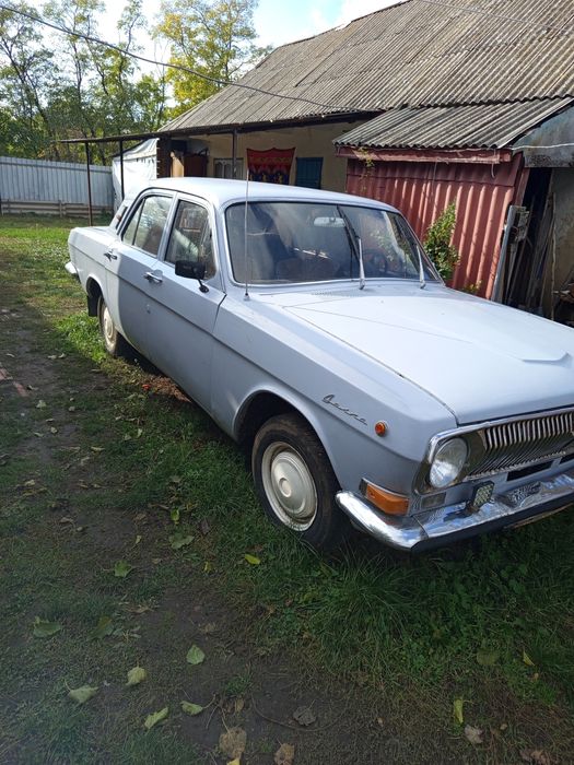 Продаю машину Волга 24