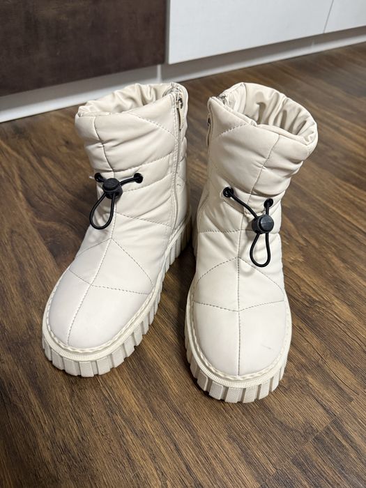 Зимові чоботи,  дутики 36