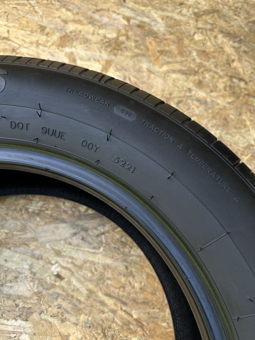 Пара шин 205/60 R16 92V Giti  GitiComfort 228 v1.гума резина шини