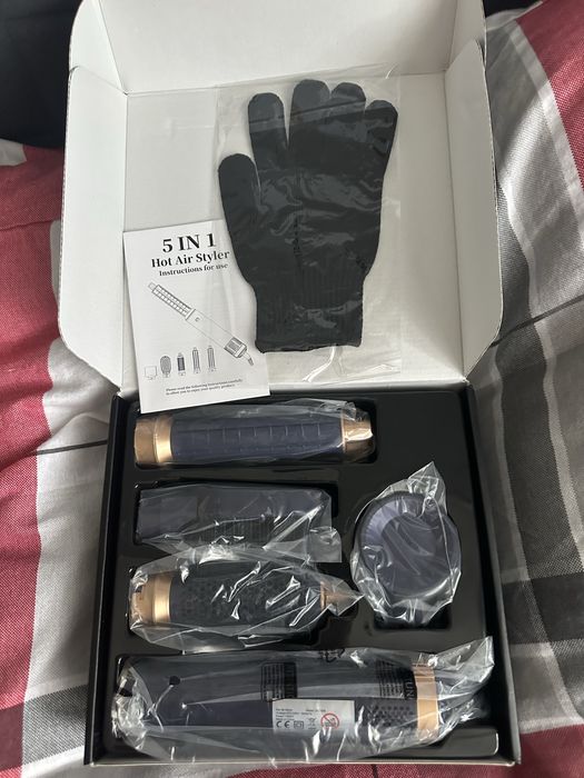 Nowy zestaw suszarka 5 in 1