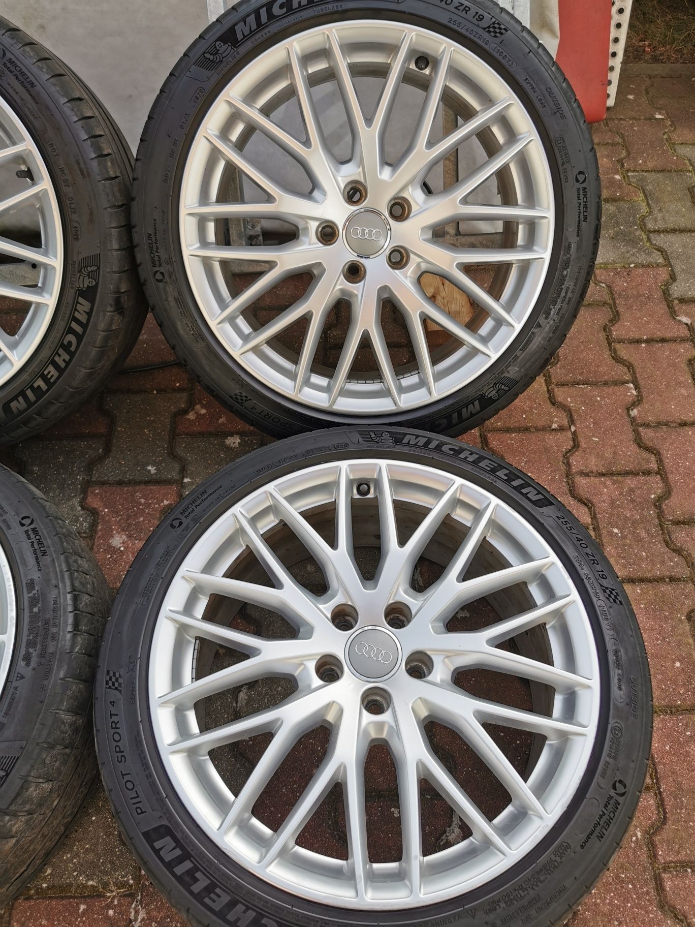 Oryginalne Koła Felgi 19" Audi A6 C7 C6 A4 B9 A5 8,5Jx19 ET43 255/40