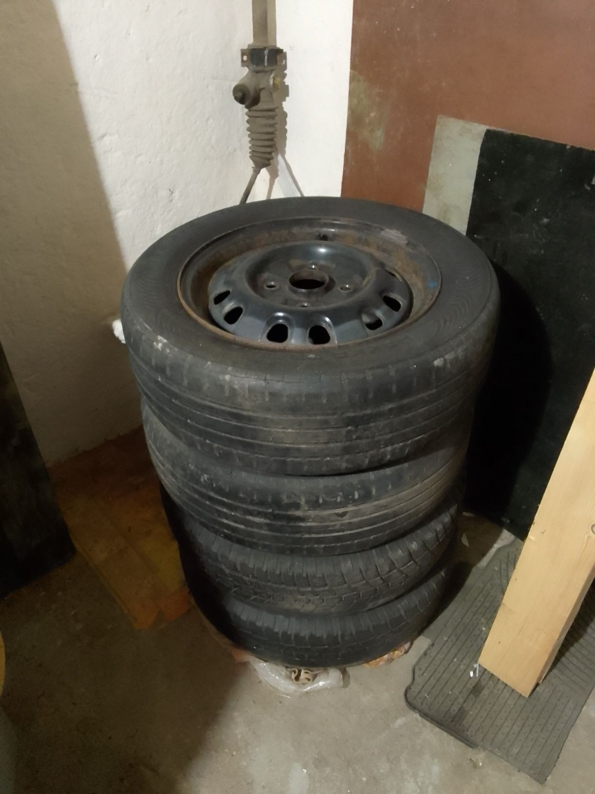 Колесо в сборе R 14