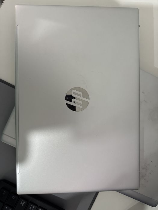 Portatil HP Pavilion Laptop 14-ec0xxx