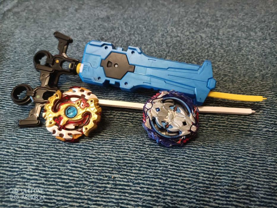 Бейблейди 2шт. з запускалкою