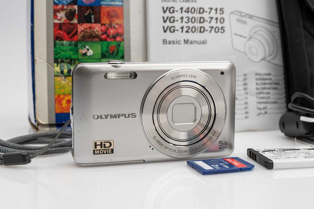Odb osobisty. Olympus VG - 120 aparat kompaktowy, cyfrowy.