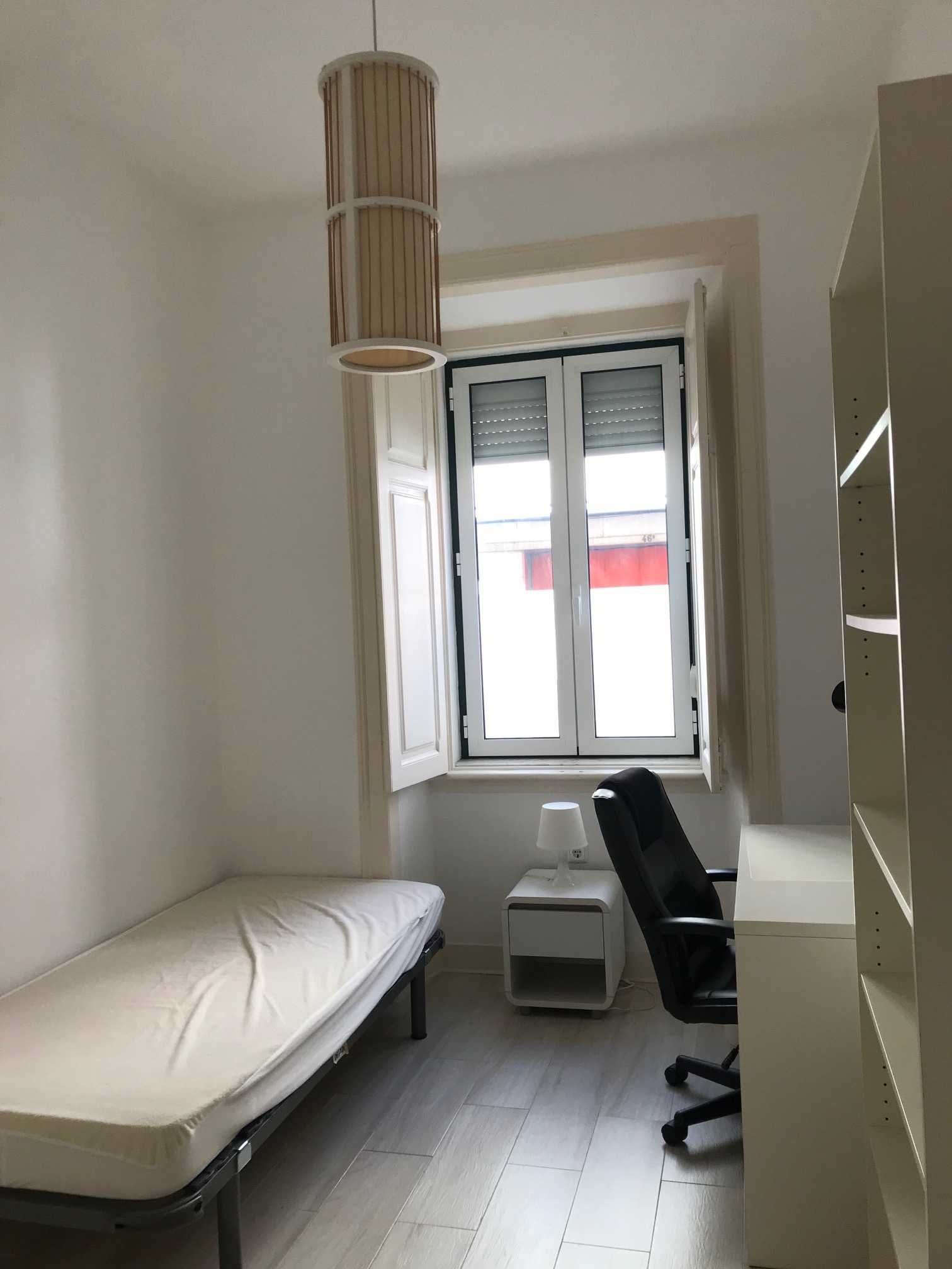 Quarto individual para estudante Lisboa Cidade Universitaria