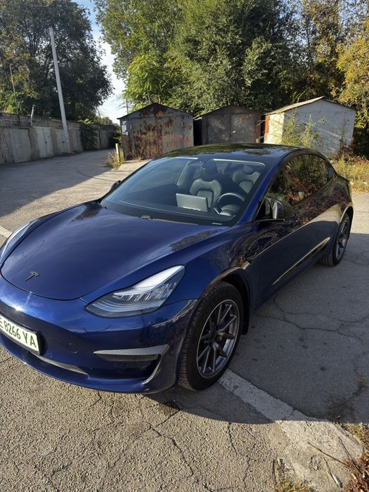 Продам Tesla Model 3 LR AWD