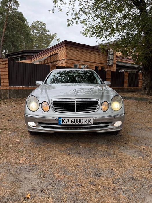 Mercedes E class w 211
