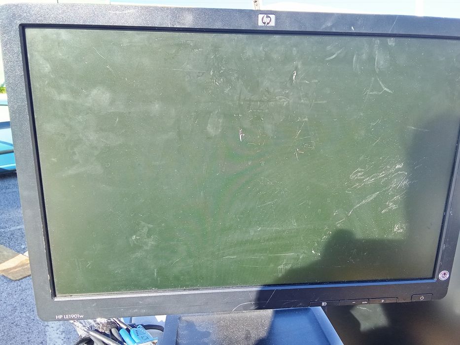 Vendo monitores 25€ cada