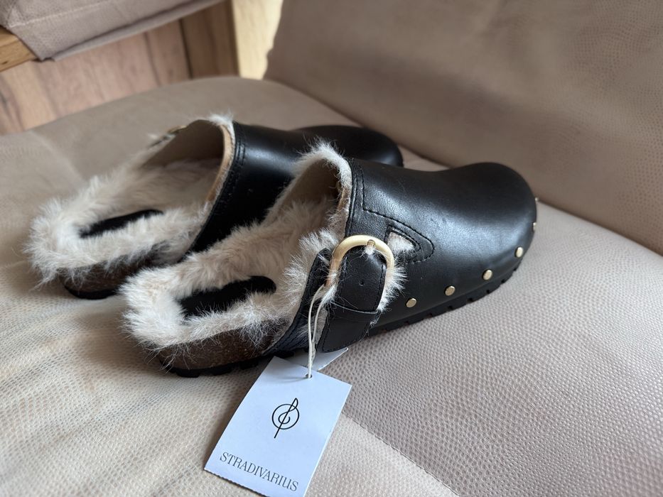 Продам нові шкіряні клоги