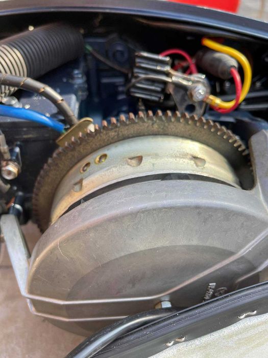 лодочный мотор YAMAHA  8CEM