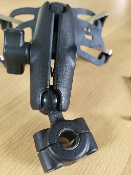 Uchwyt na telefon RAM MOUNT X-GRIP kompletny. Na motor skuter quad