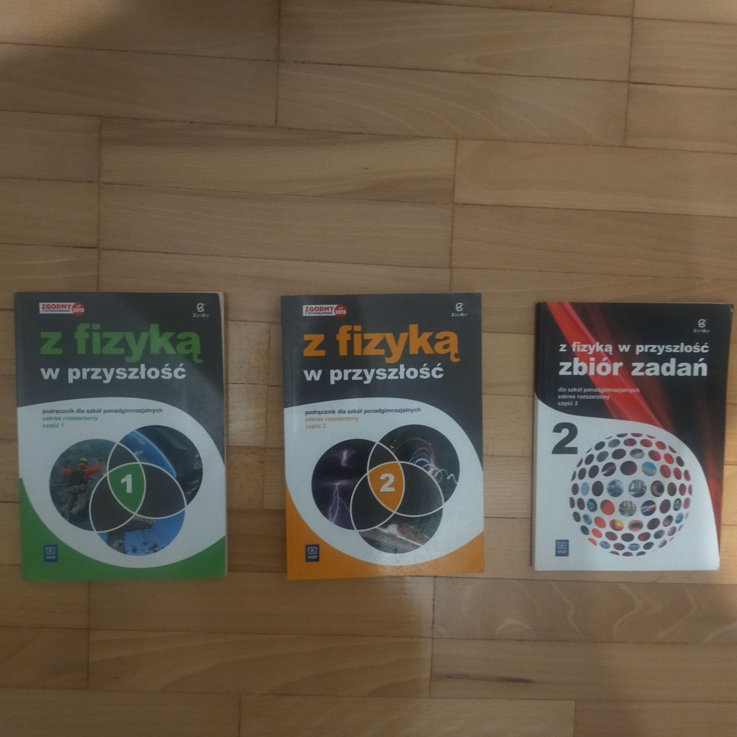 Książki i zbiór zadań z fizyki