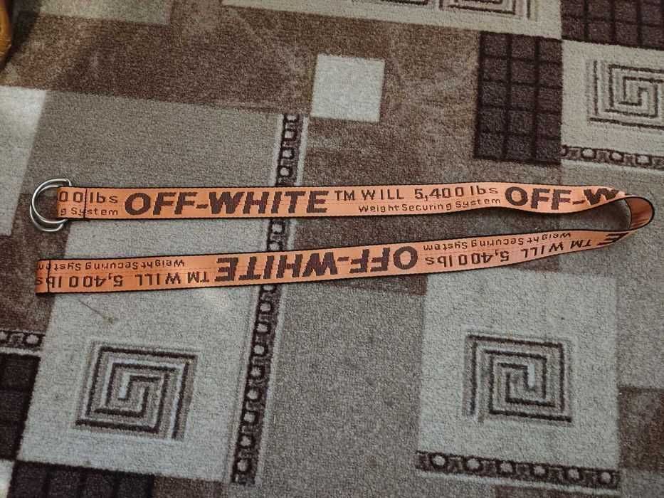 Женский пояс off-white