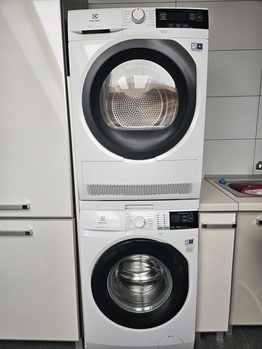 Zestaw Pralka i suszarka Elektrolux perfectcare 600 oraz suszarka  per